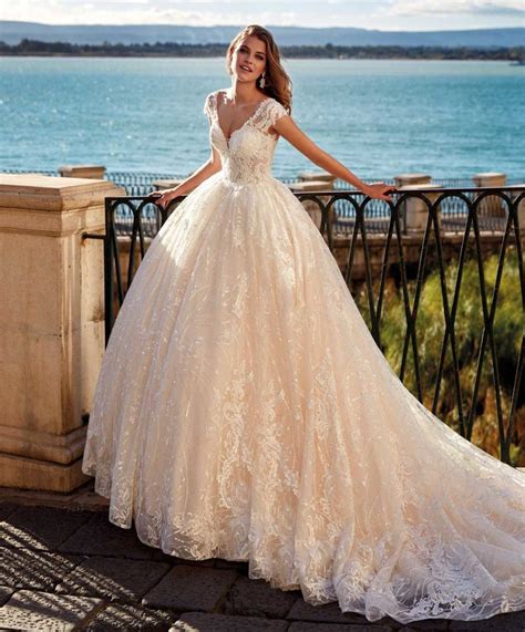 vestiti sposa principessa